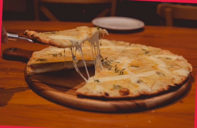 Pizza Quattro Formaggi